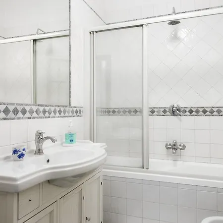 Apartment Quattro Cantoni House *