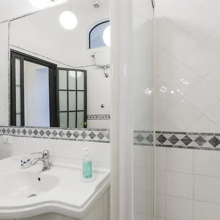Lägenhet Quattro Cantoni House Rom